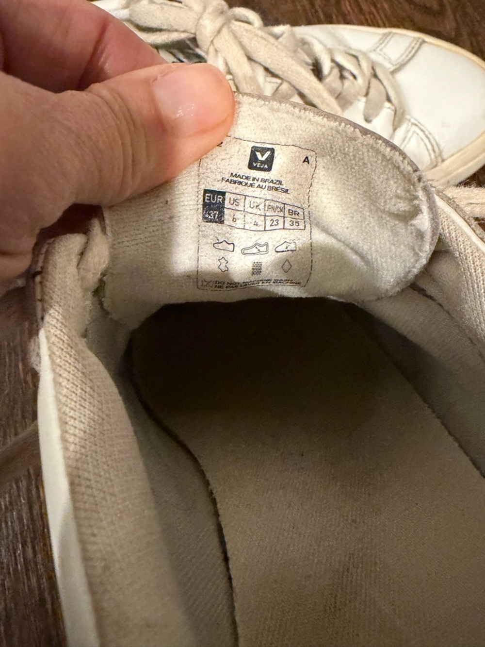 Veja Esplar Leather White Sneaker, Sz 37 (US 6) - Picture 11 of 13
